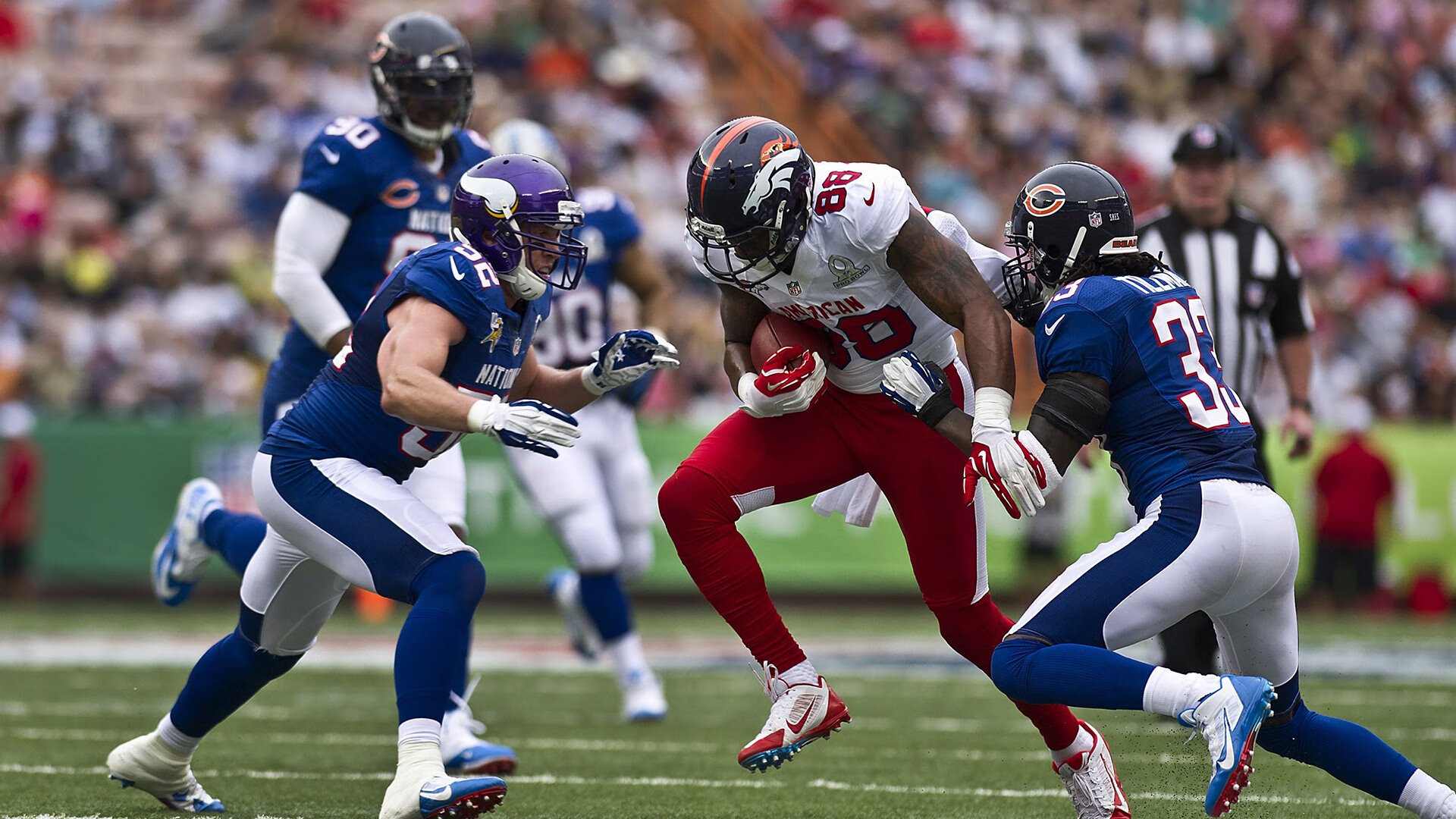 开云app-LOL高端玩家操作惊艳观众，英雄联盟高端操作